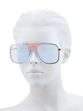 Load image into Gallery viewer, Gucci 63MM Aviator Sunglasses

